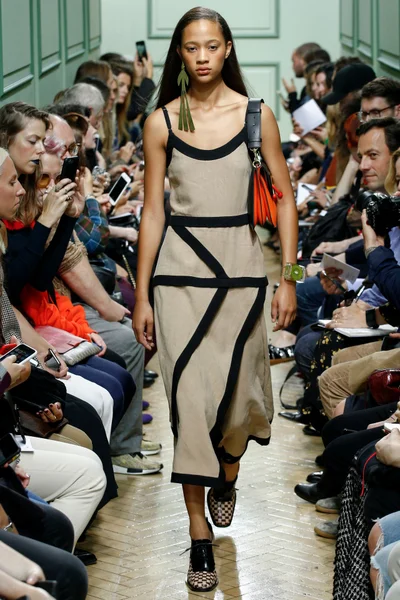 Look 41